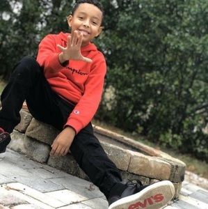 Meet your Posher, Darrell